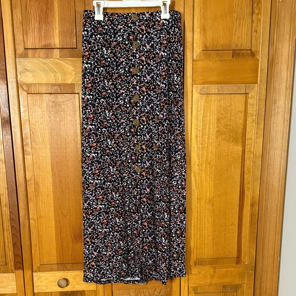 SO Black Floral Maxi Skirt Medium